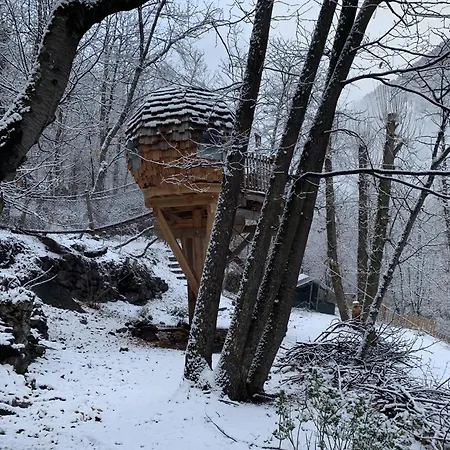 Les Ecrins De Bed & Breakfast *